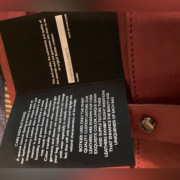 Wine colored leather purse - Picture 5 of 5